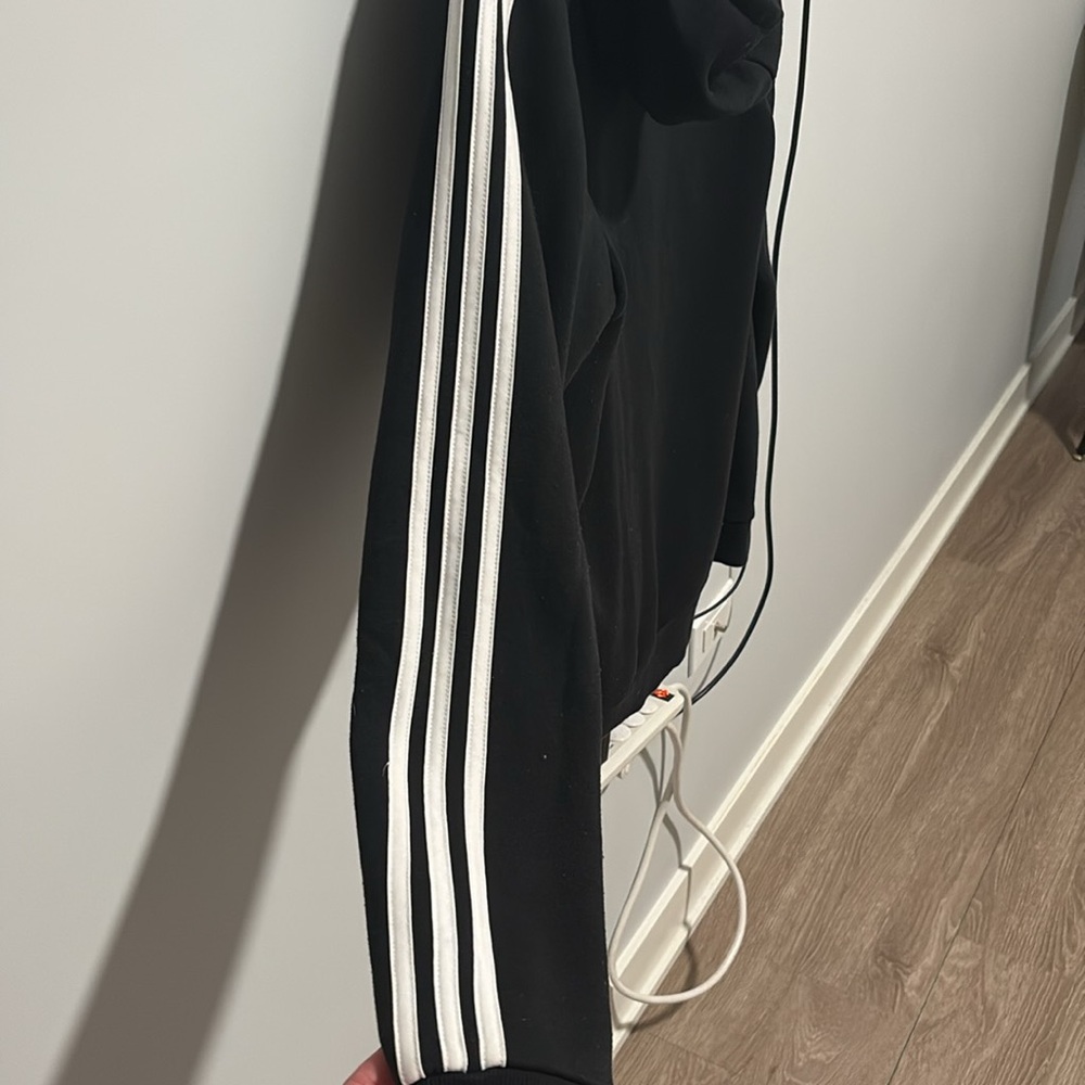 Adidas Woman’s Zip Up
No stains no rips no smells, zippers work. - Picture 7 of 7